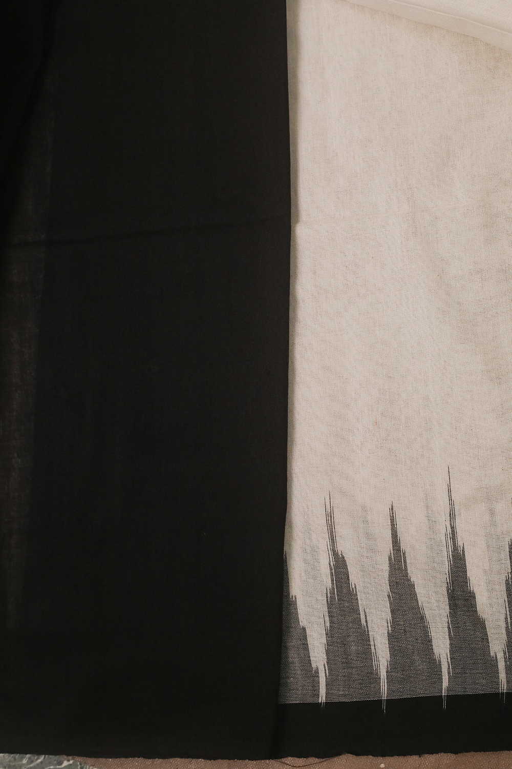 Ikat Sarees-Matkatus 