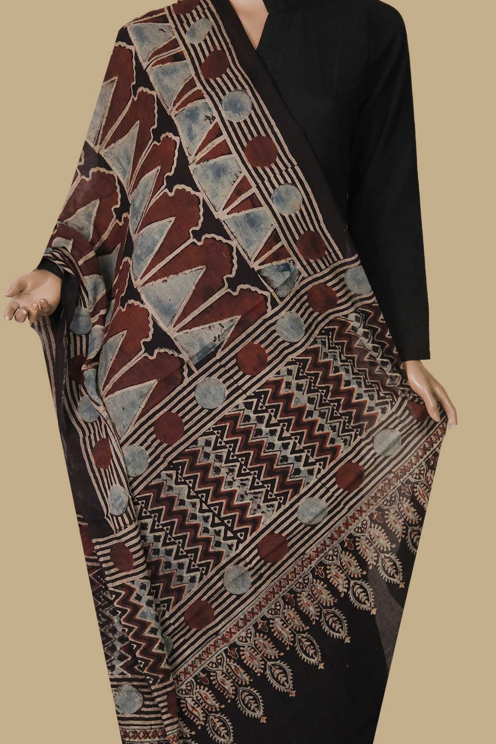 Ajrak Cotton Dupatta - Matkatus 