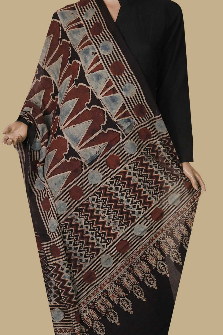Ajrak Cotton Dupatta - Matkatus 