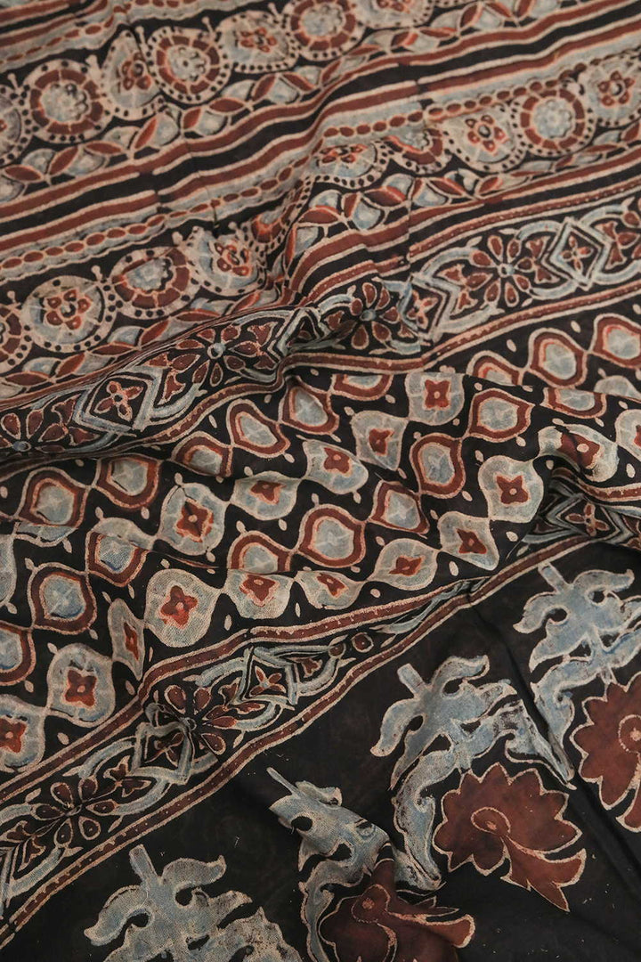 Block Printed Cotton Dupattas - Matkatus 
