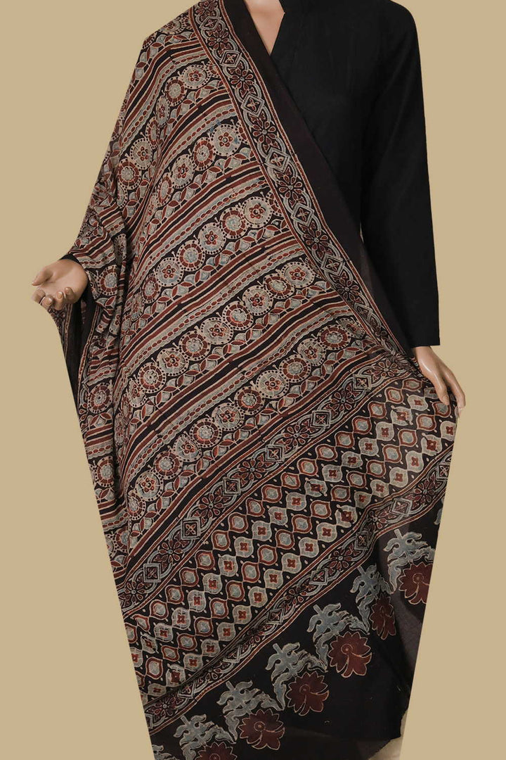 Ajrak Cotton Dupatta - Matkatus 