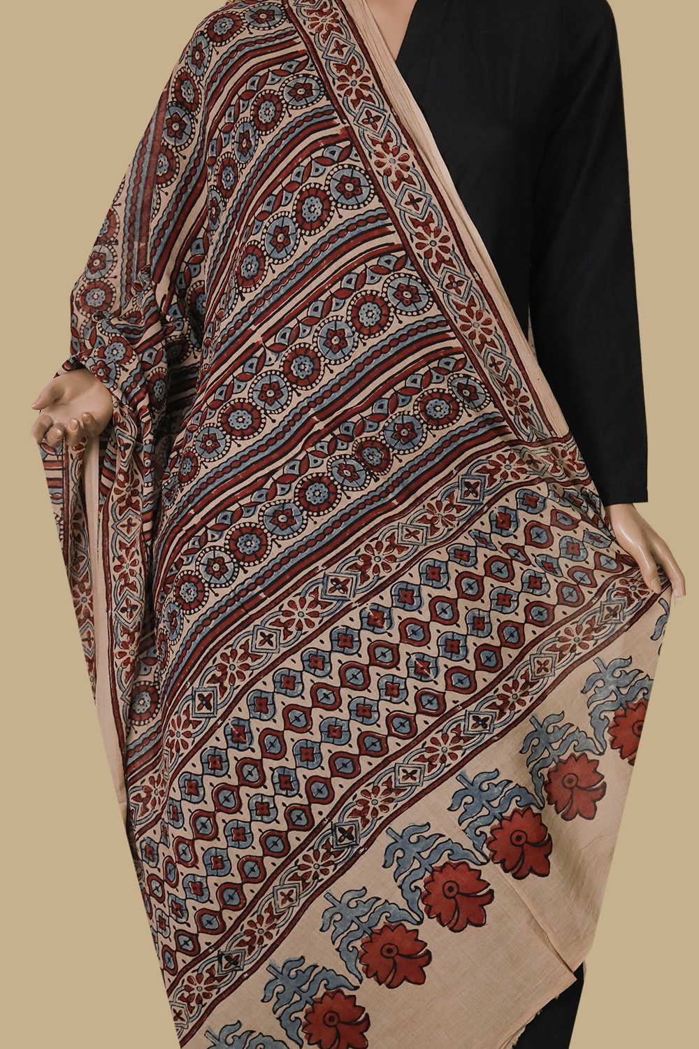 Ajrak Cotton Dupatta - Matkatus 