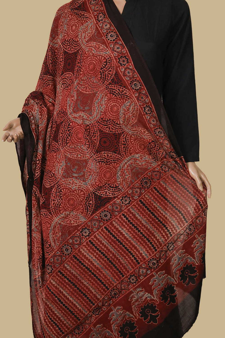 Ajrak Cotton Dupatta - Matkatus 