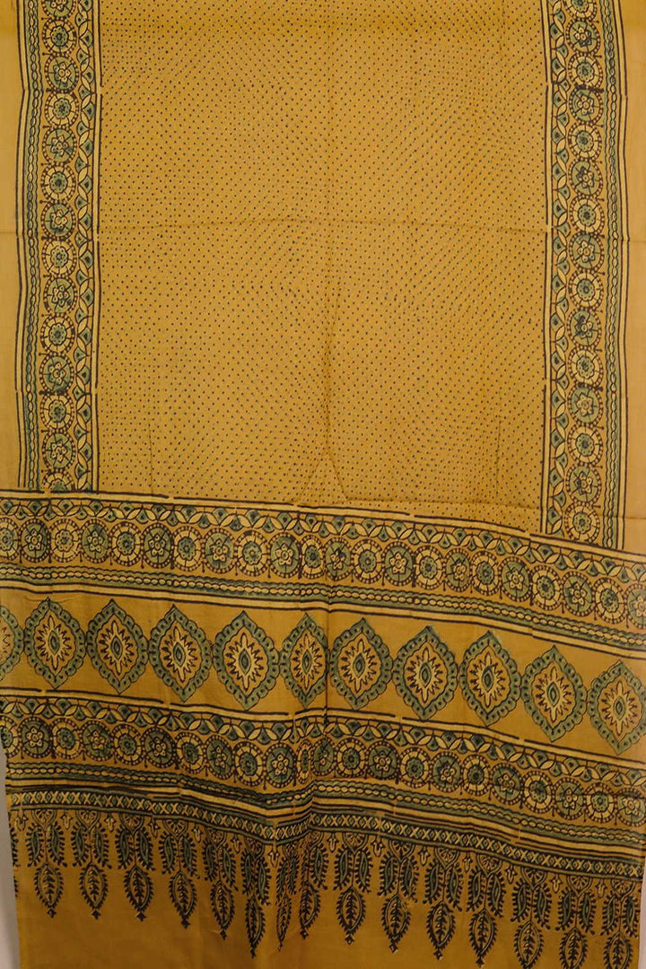 Cotton Dupattas - Matkatus 
