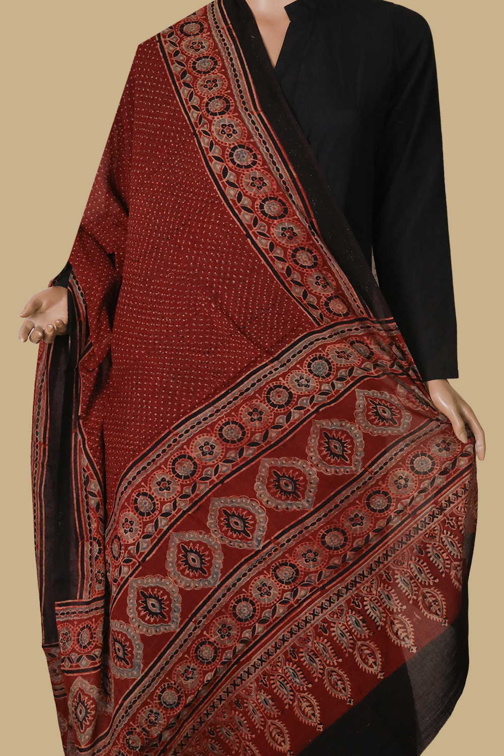 Ajrak Cotton Dupatta - Matkatus 