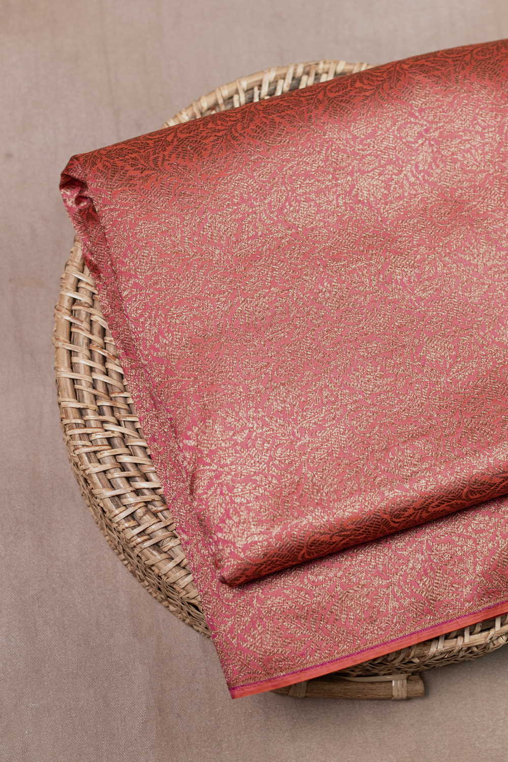 Banarasi Silk Fabrics-Matkatus 