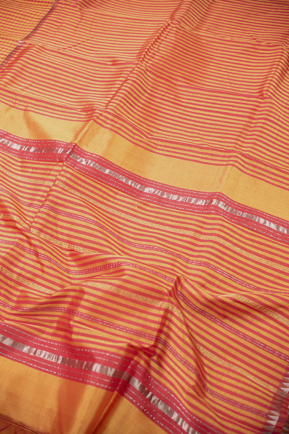 Sarees - Matkatus 