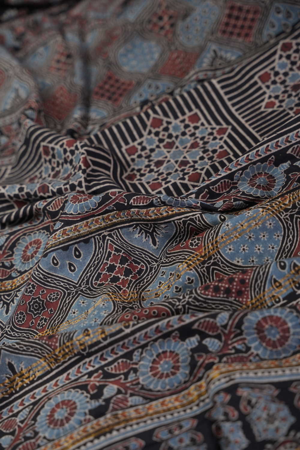 Sarees - Matkatus