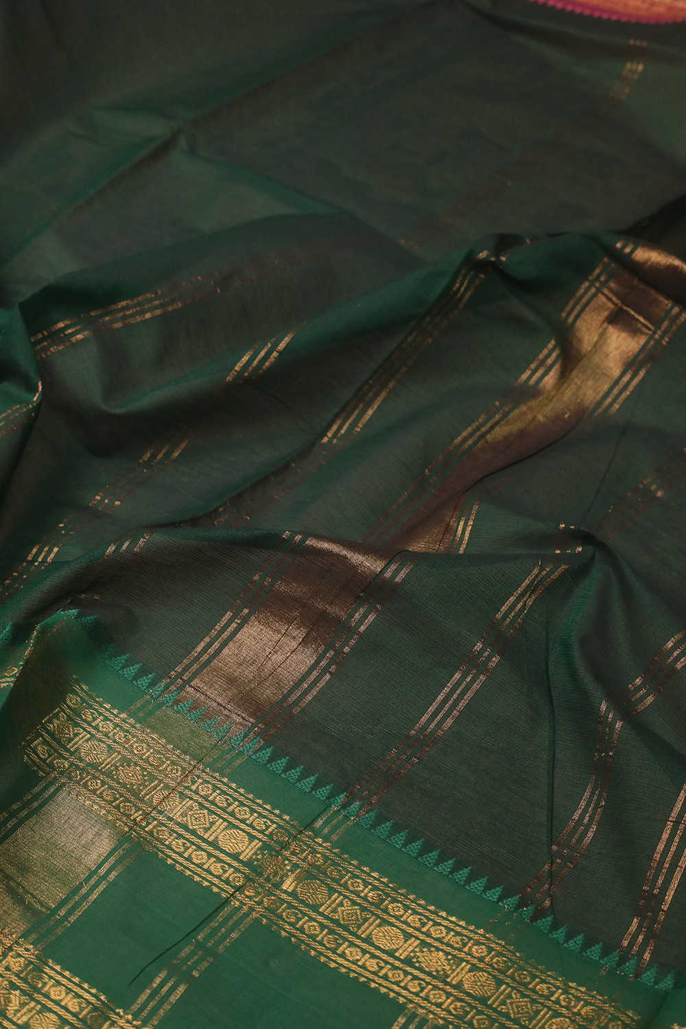 Sarees - Matkatus 
