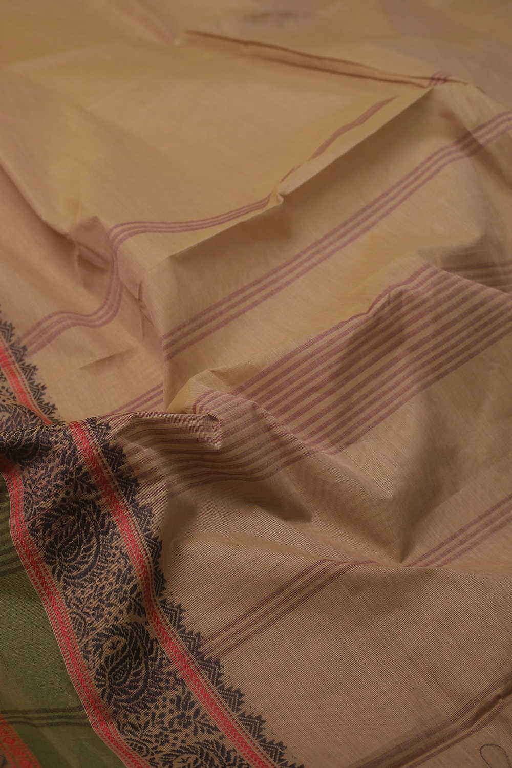 Sarees - Matkatus 