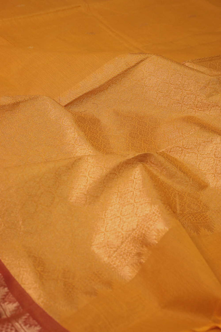 Sarees - Matkatus 
