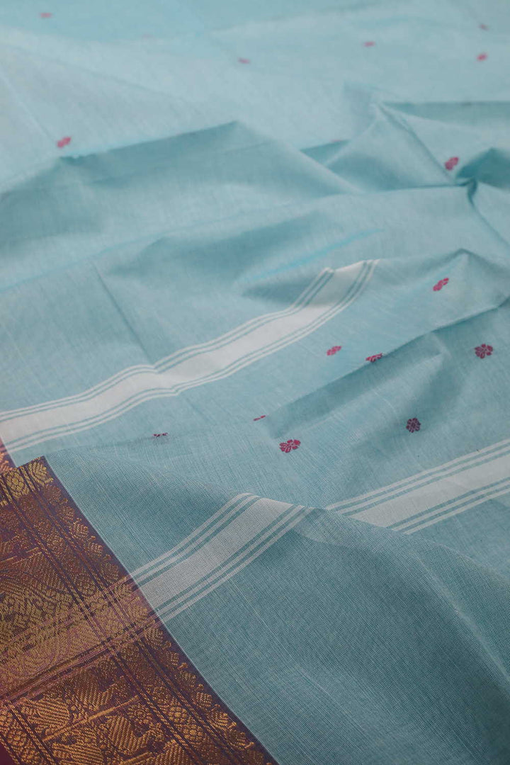 Sarees - Matkatus 