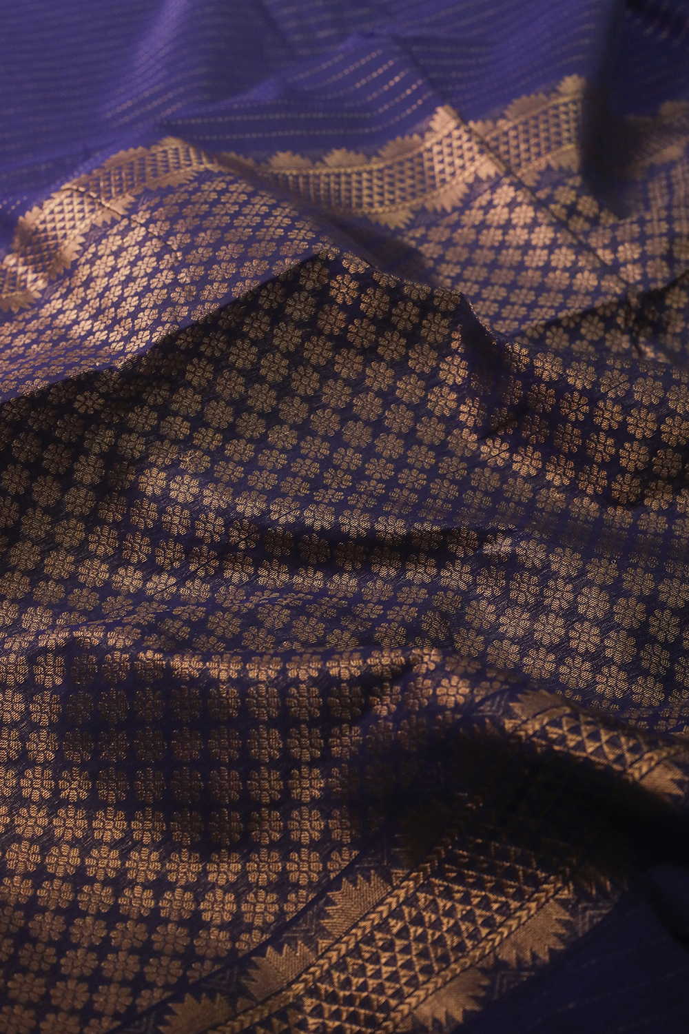 Sarees - Matkatus 