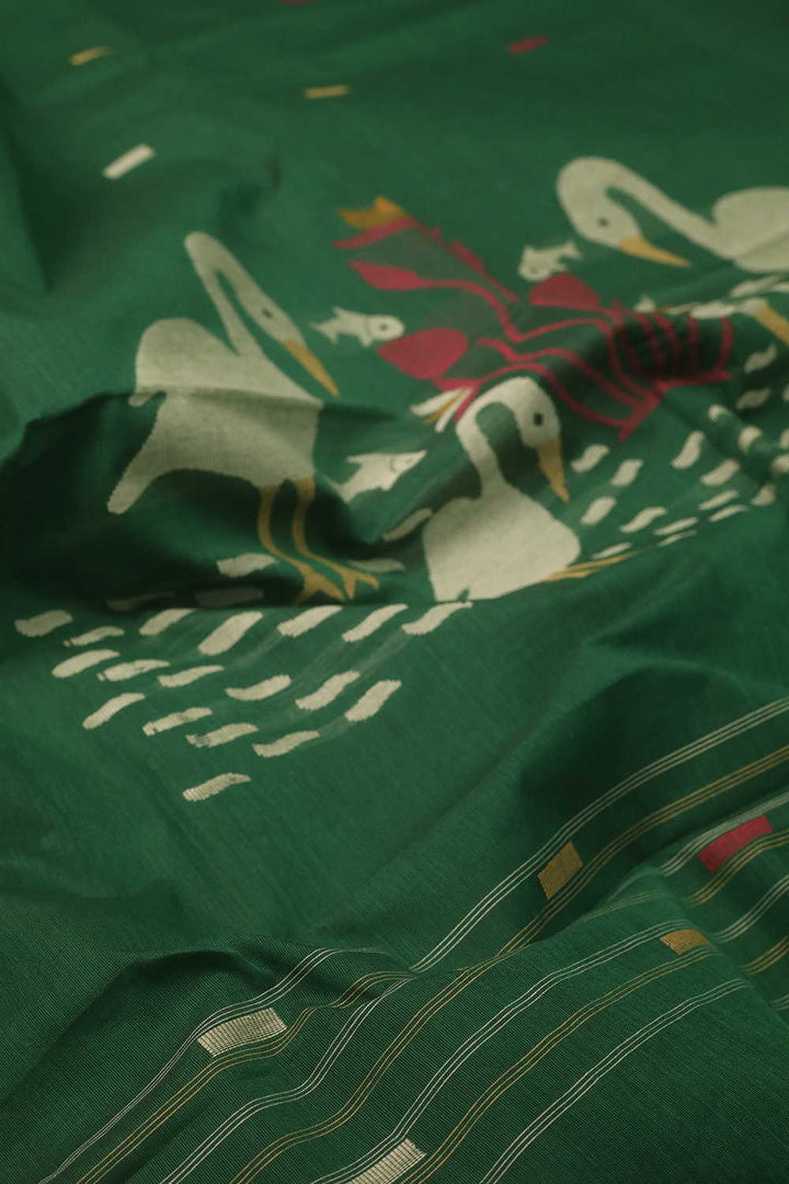 Sarees - Matkatus 