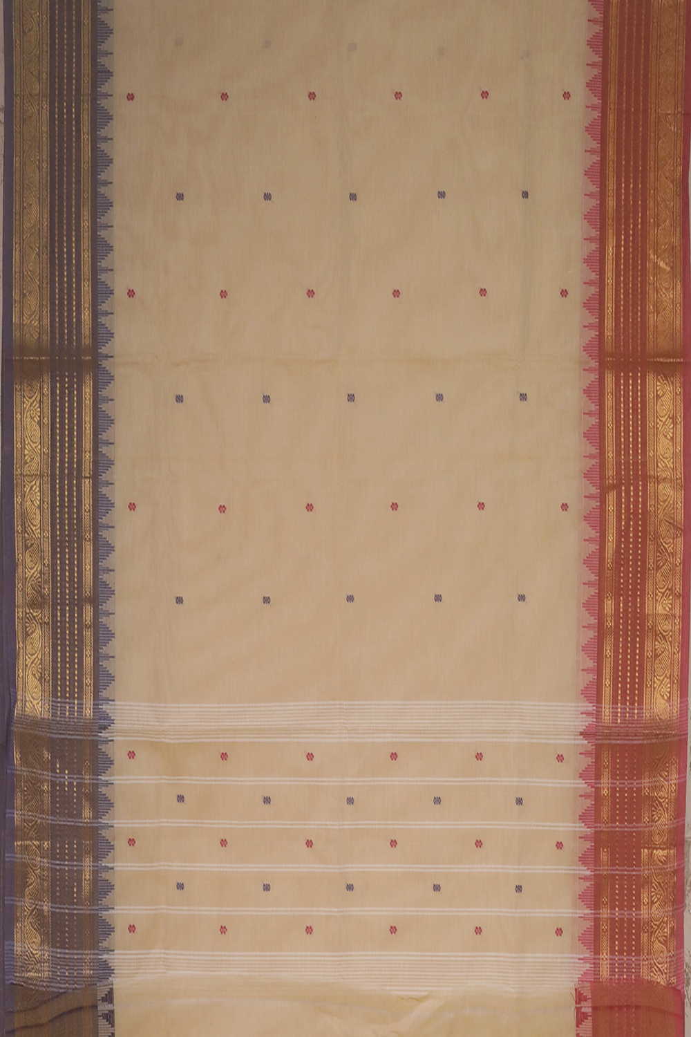 Traditional Sarees - Matkatus 