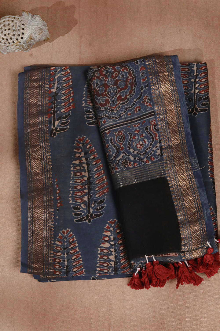 Top & Dupatta - Matkatu