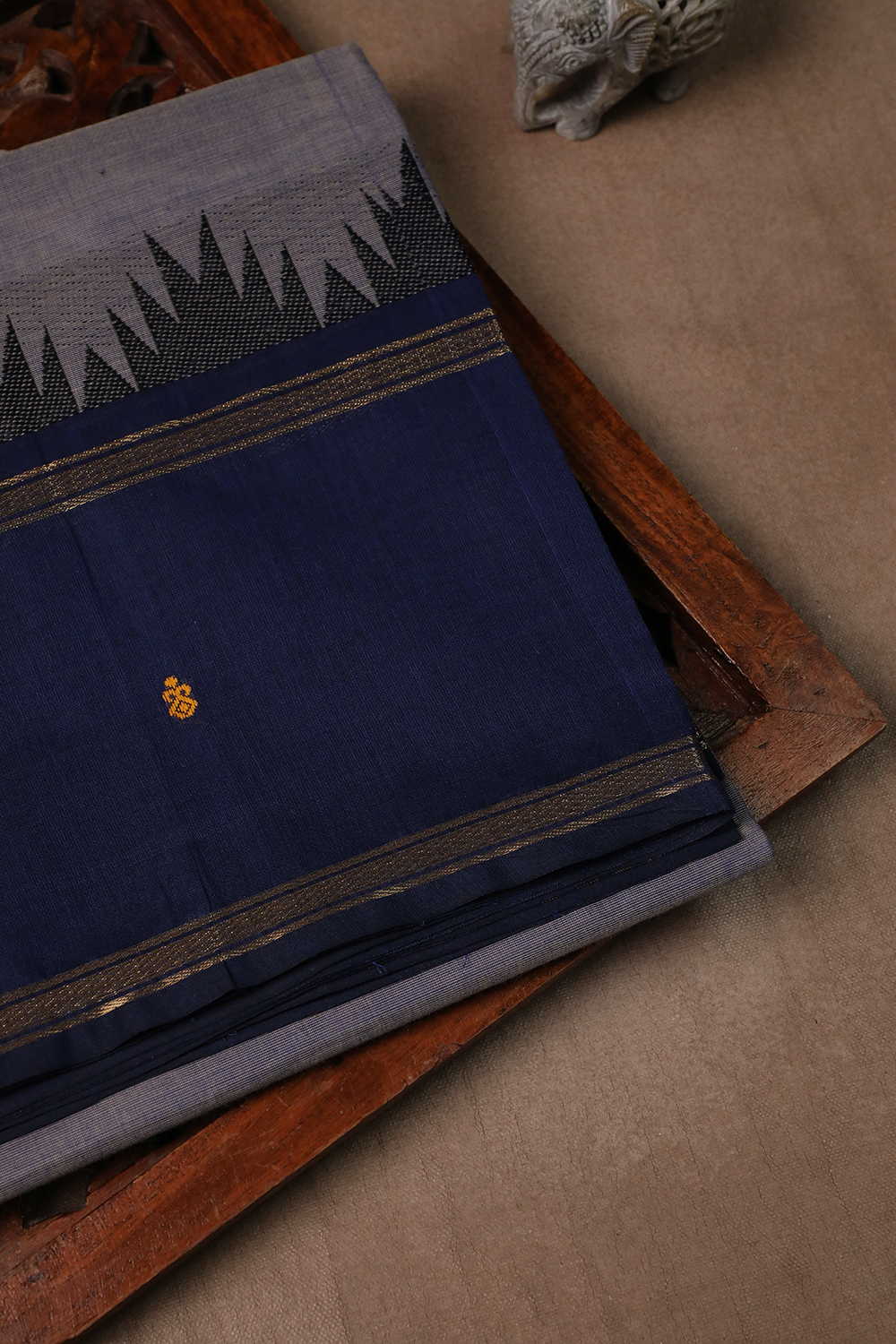 Kanchi Cotton Saree - Matkatus