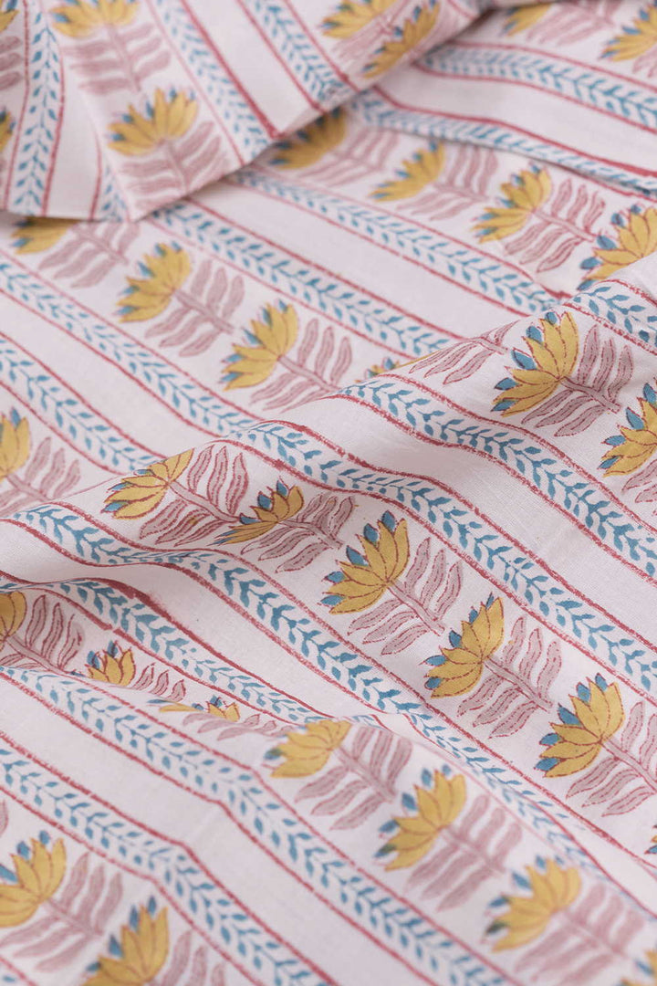 Cotton Fabric - Matkatus 