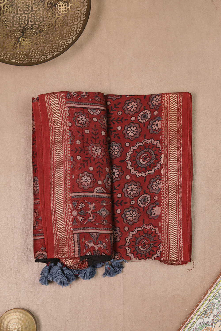 Ajrak Suits - Matkatus 