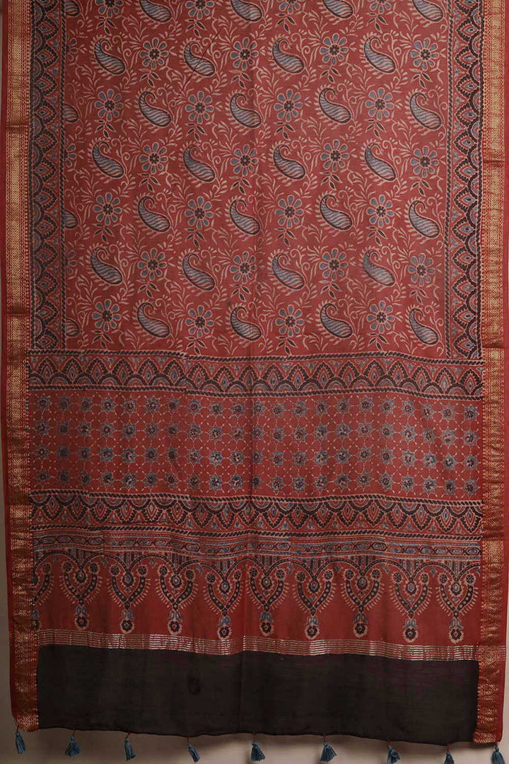 Ajrak Suits - Matkatus