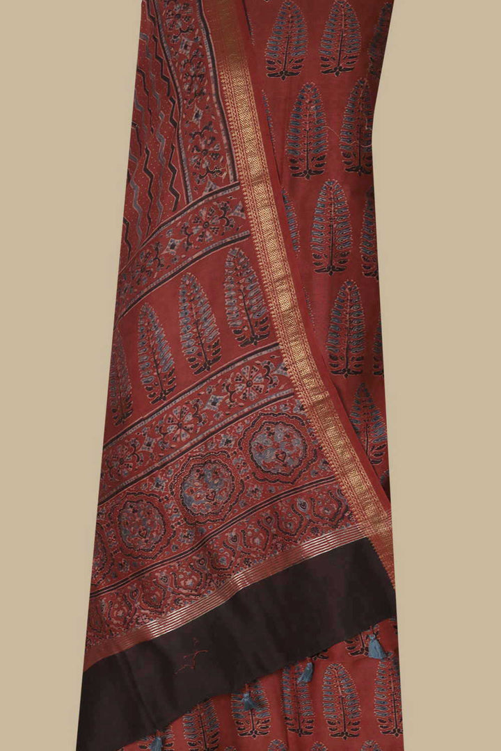 Top & Dupatta - Matkatu