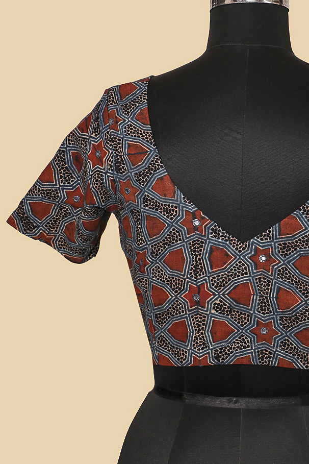 Handcrafted Blouse - Matkatus 