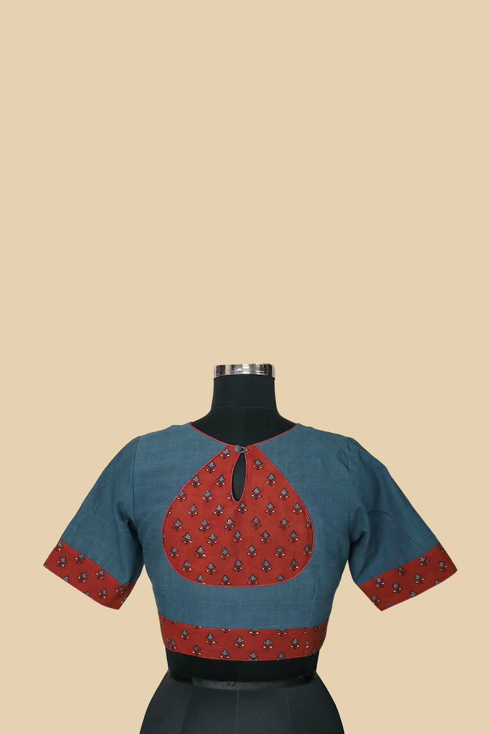 Handcrafted Blouse - Matkatus 