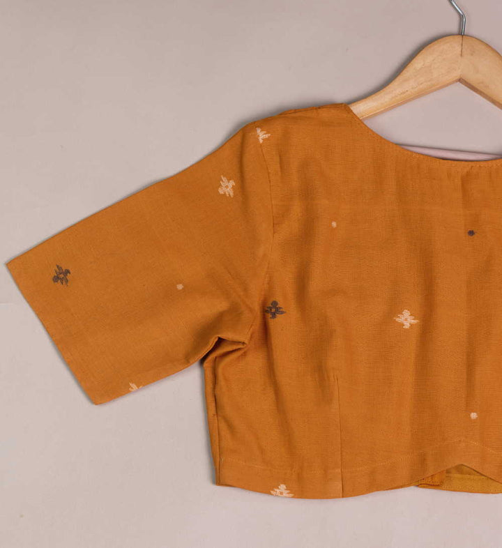 Handcrafted Blouse - Matkatus 