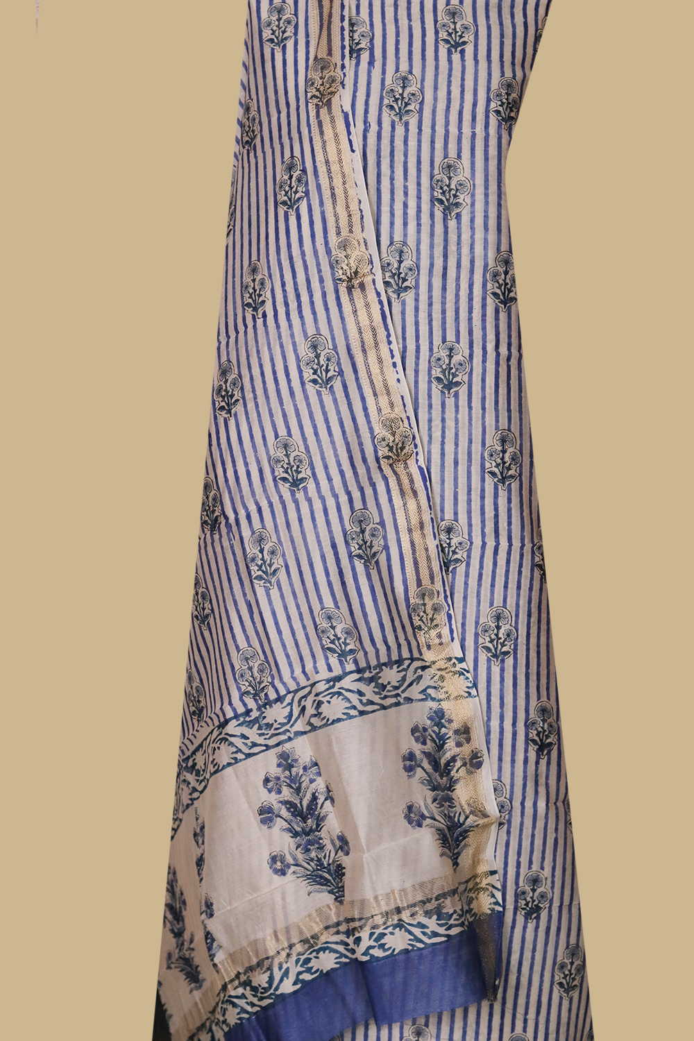 Maheshwari Silk Cotton Suits - Matkatus