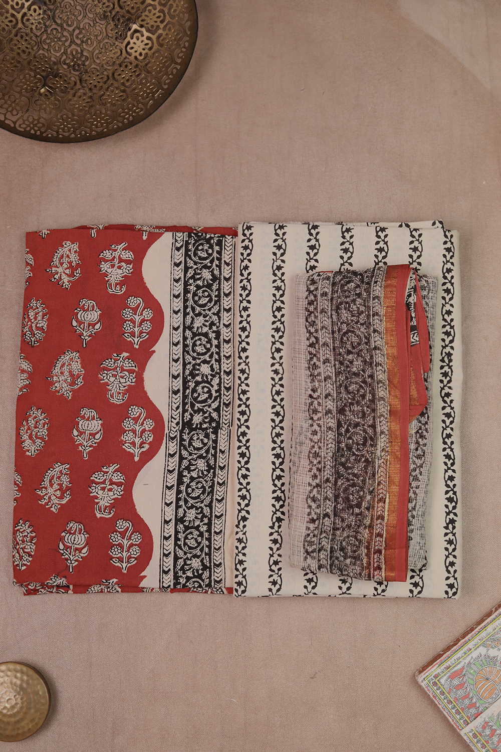 Block Printed Suits - Matkatus 