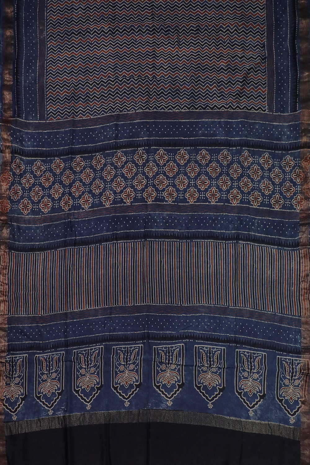 Ajrak Saree - Matkatus 