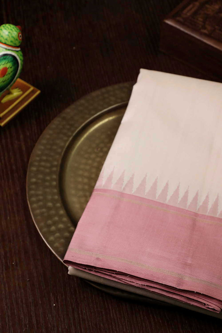 Kanjivaram Silk Saree - Matkatus 