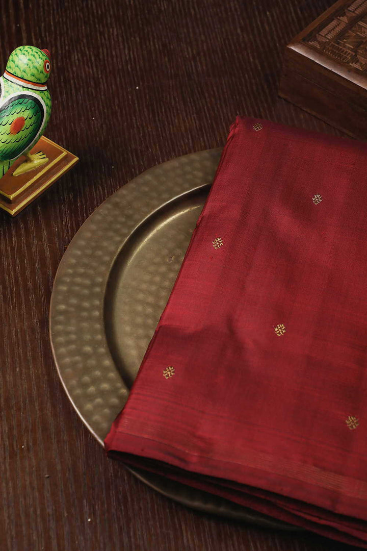 Kanchi Silk Sarees - Matkatus 