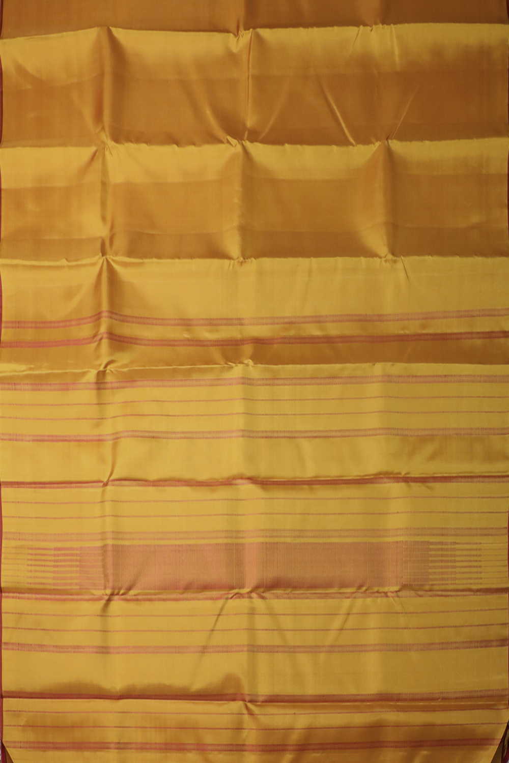 Kanjivaram Silk Saree - Matkatus 