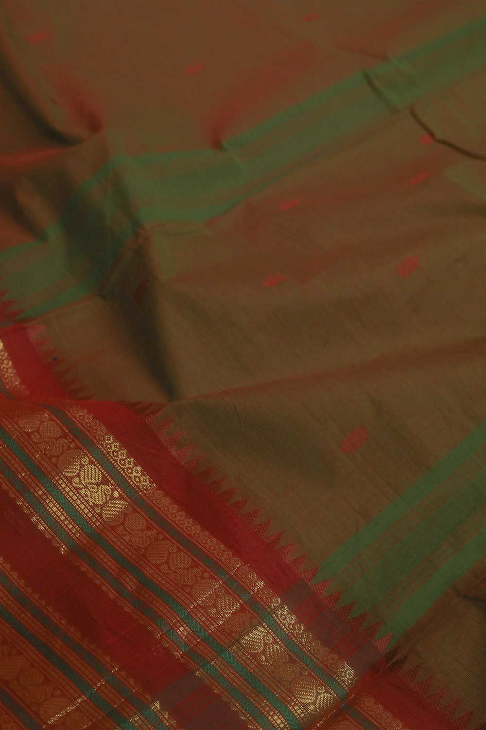Tradtionl Sarees - Matkatus 