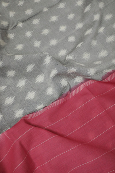 Pochampally Ikat dupattas - Matkatus