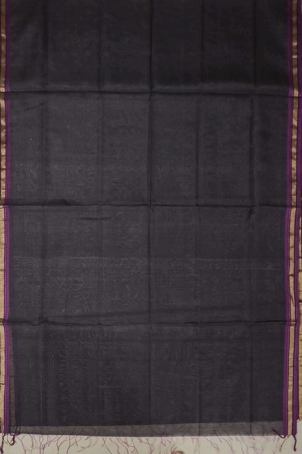 Unstitched Suits - Matkatus