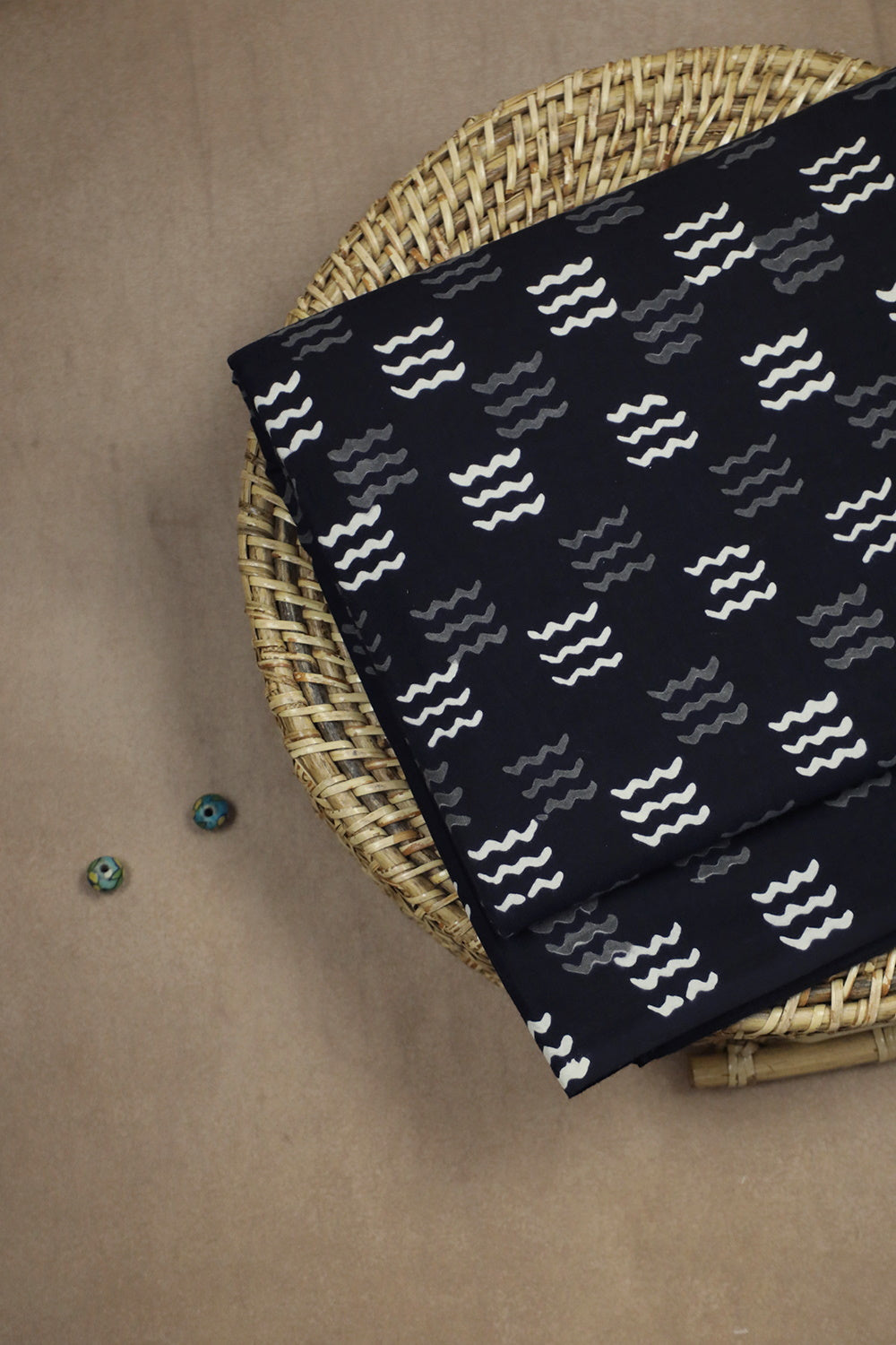 Dabu print fabrics - Matkatus