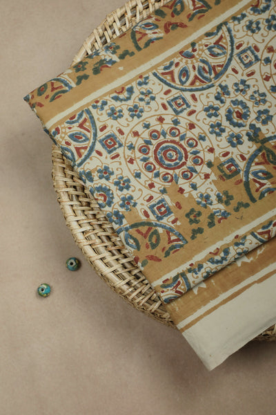 Ajrak Fabrics-Matkatus