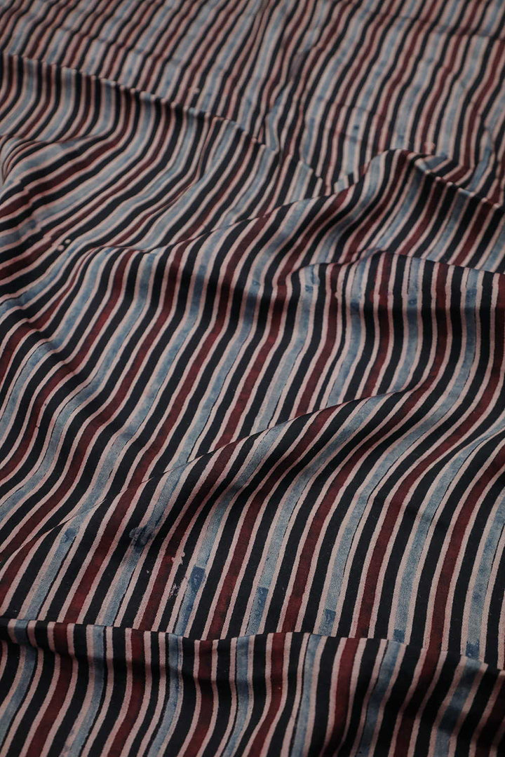 Silk Fabric - Matkatus 