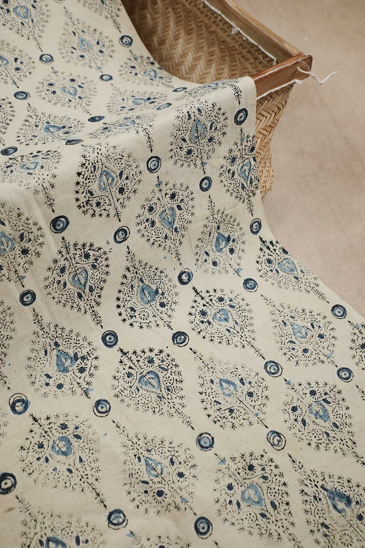 Printed Kalamkari Fabric - Matkatus 
