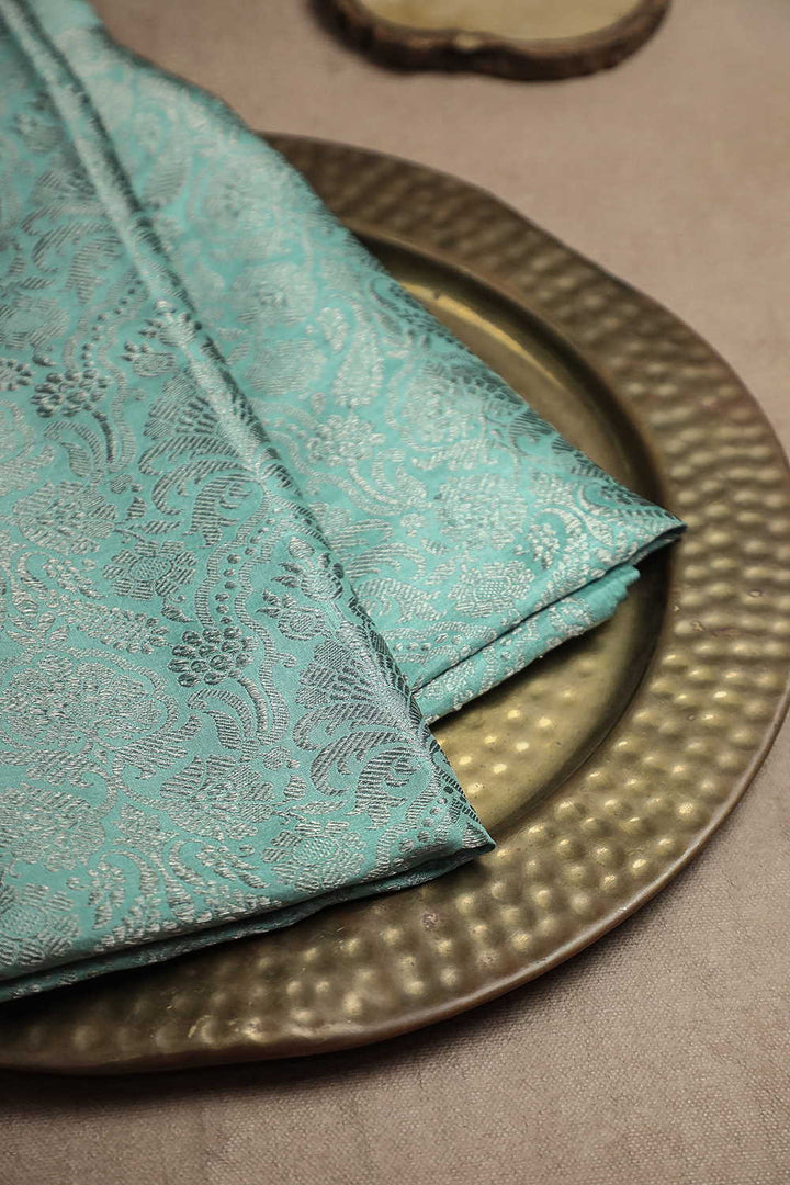 Silk Fabrics-Matkatus