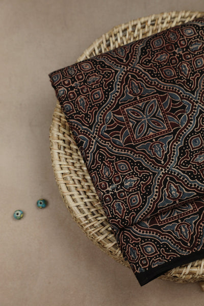 Ajrak Fabric - Matkatus 