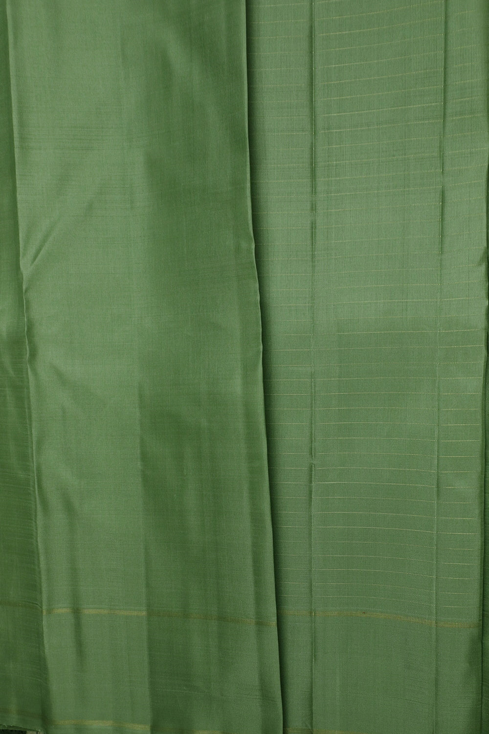 Zari Check on Green Kanchipuram Silk Saree
