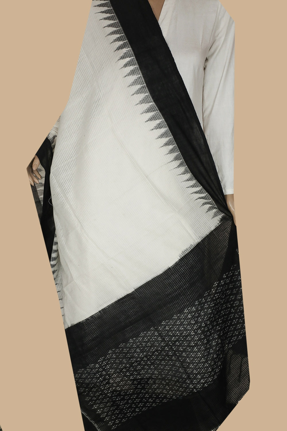 Ikat Dupattas - Matkatus