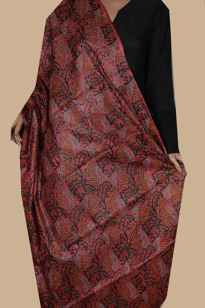 Kantha Silk Dupatta - Matkatus