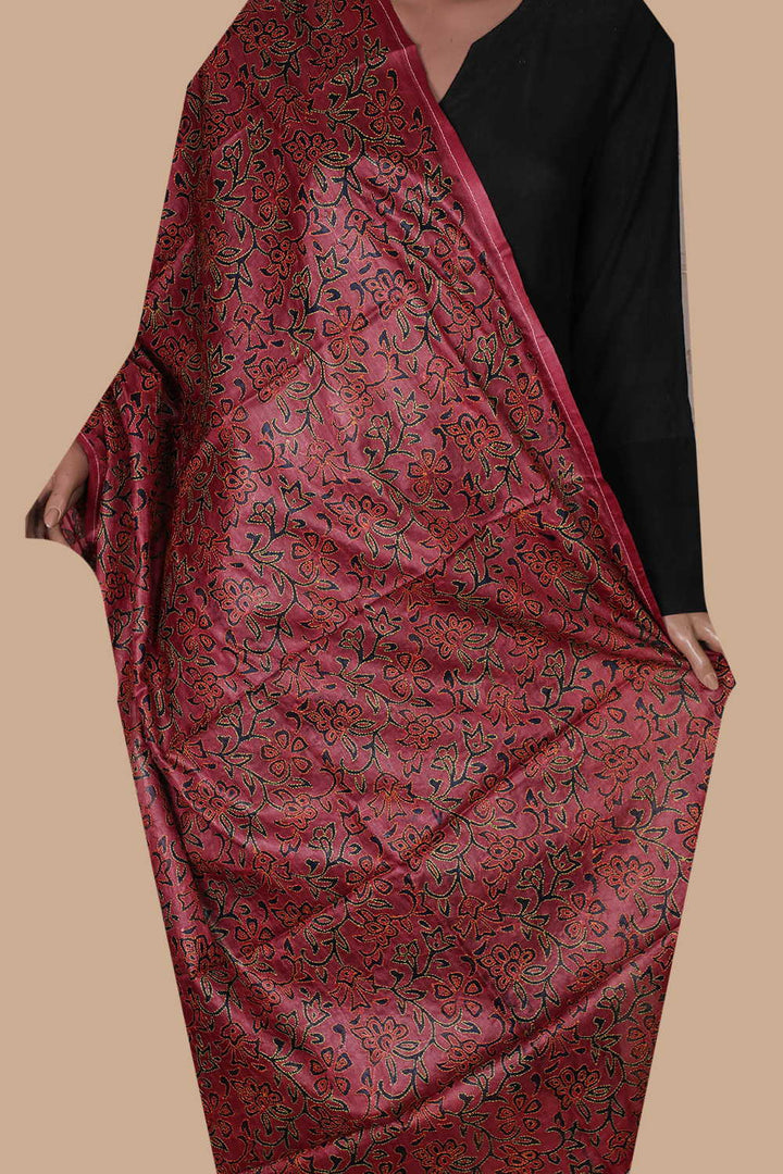 Kantha Silk Dupatta - Matkatus