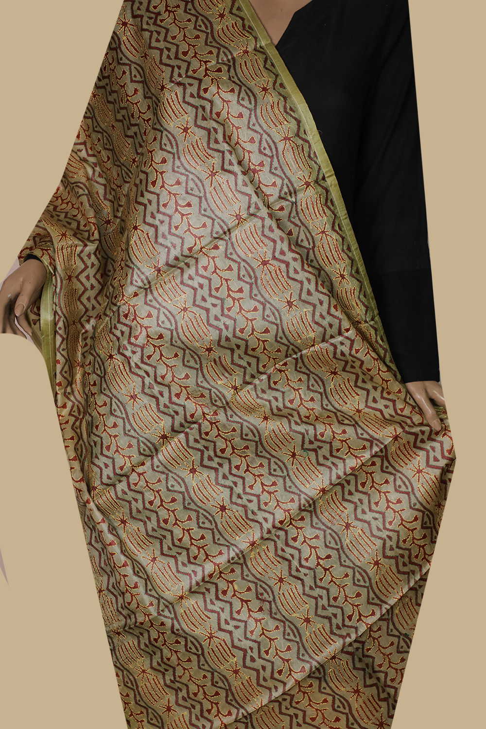 Kantha Silk Dupatta - Matkatus
