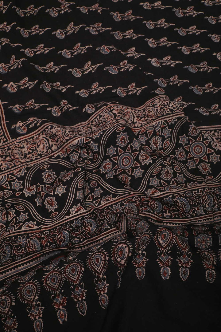 Cotton Dupatta - Matkatus 