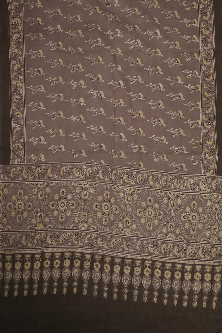 Block Printed Ajrak Dupatta - Matkatus 